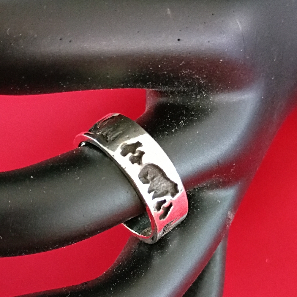 Stylish 925 Silver Animal Design Ring